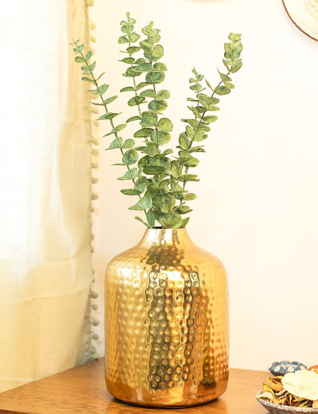 decorative-hammered-vase-golden-and-cylinder-shape-vases-1.jpg